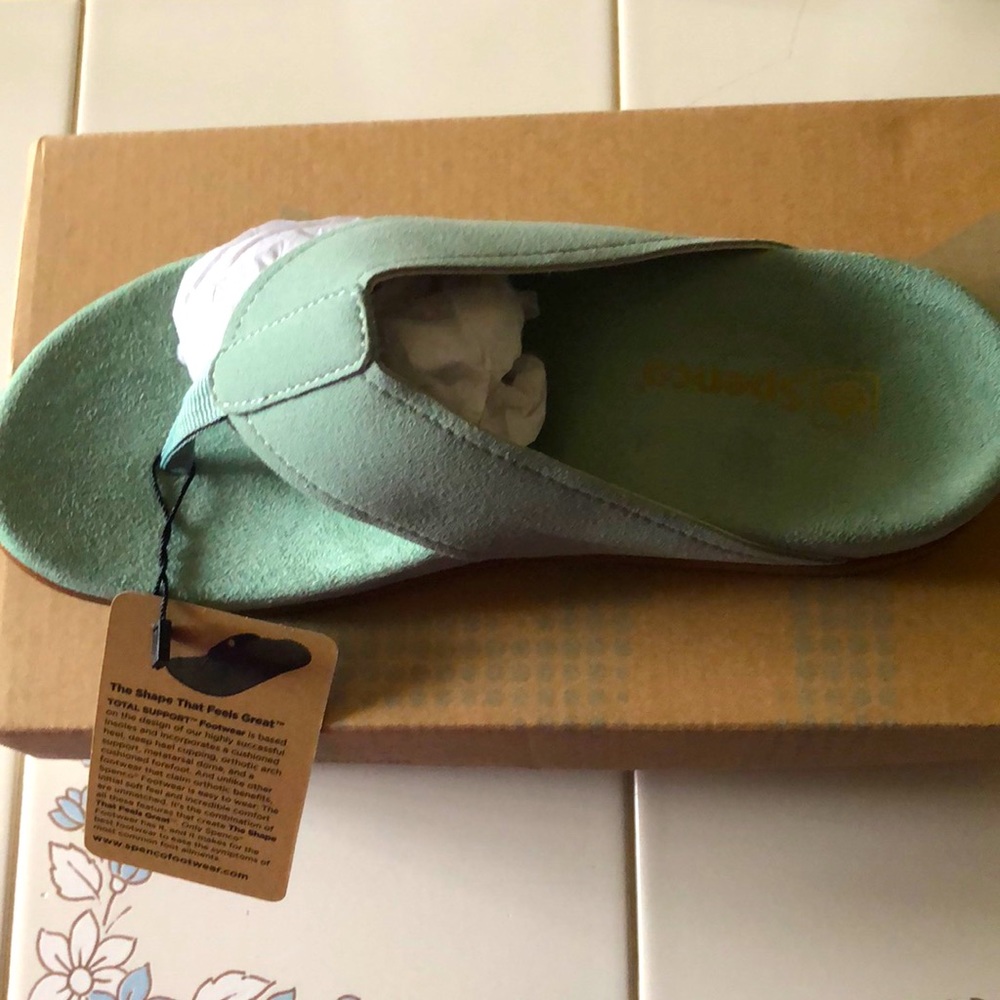 SPENCO Total Support Hampton Suede Orthotic Sandals